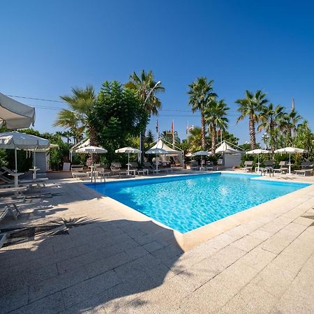 Hotel Villa Bisceglie Eksteriør bilde